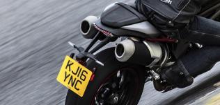 Triumph Speed Triple S oraz Speed Triple R